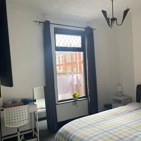 Large Double Bs11 Bristol